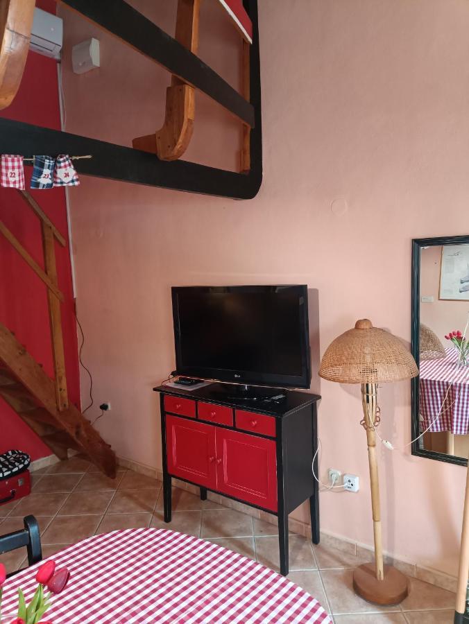 Apartments Popaj Komiza Ngoại thất bức ảnh