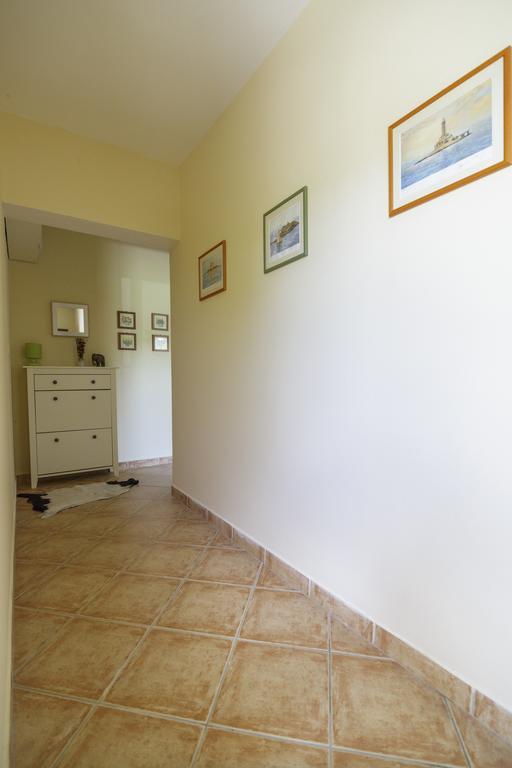 Apartments Popaj Komiza Ngoại thất bức ảnh
