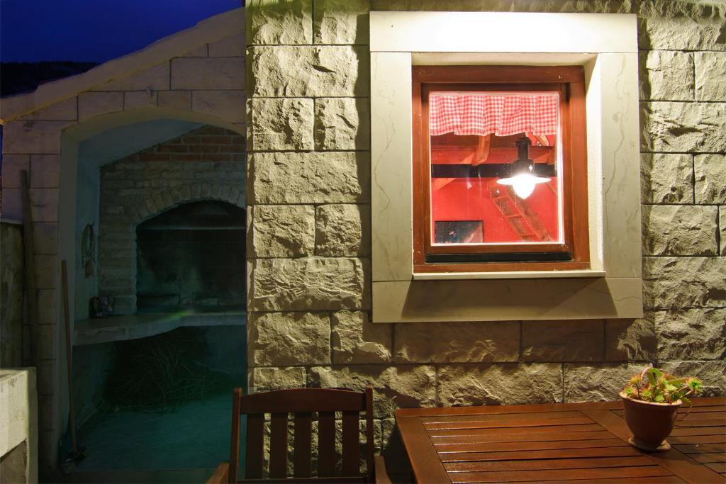 Apartments Popaj Komiza Phòng bức ảnh